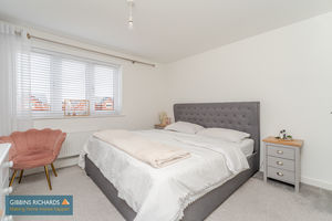 Bedroom- click for photo gallery